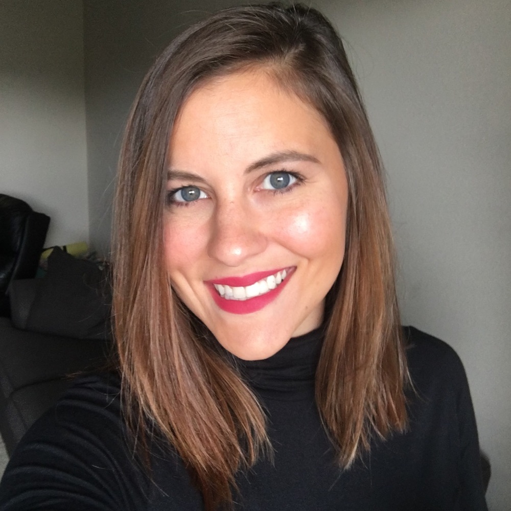 Meet your Posher, Ariella